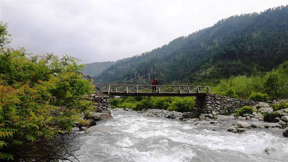 Photo of Stopping by 'Chatpal' -my South Kashmir diary Part 1 12/15 by Bee The Musafir