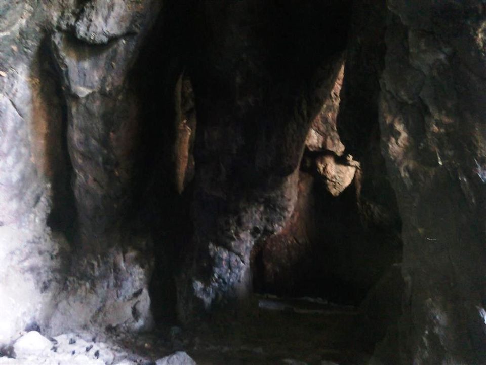 Photo of Asia’s largest natural caves are in India, here… 14/20 by Bee The Musafir