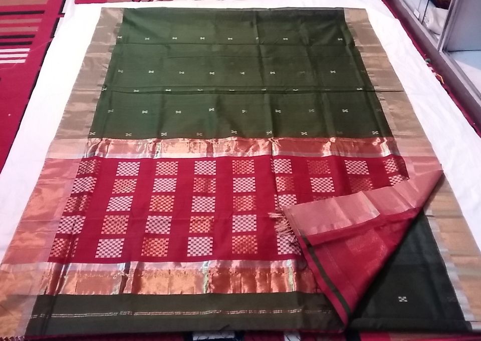 Photo of Every saree lover should visit these three towns in Madhya Pradesh 5/8 by Bee The Musafir