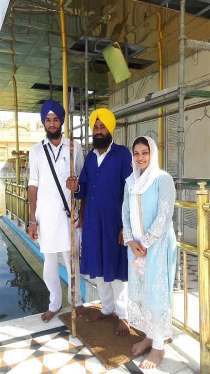 Photo of Paying obeisance at Hazur Sahib Nanded; where Guru Gobind Singh breathed his last 2/13 by Bee The Musafir