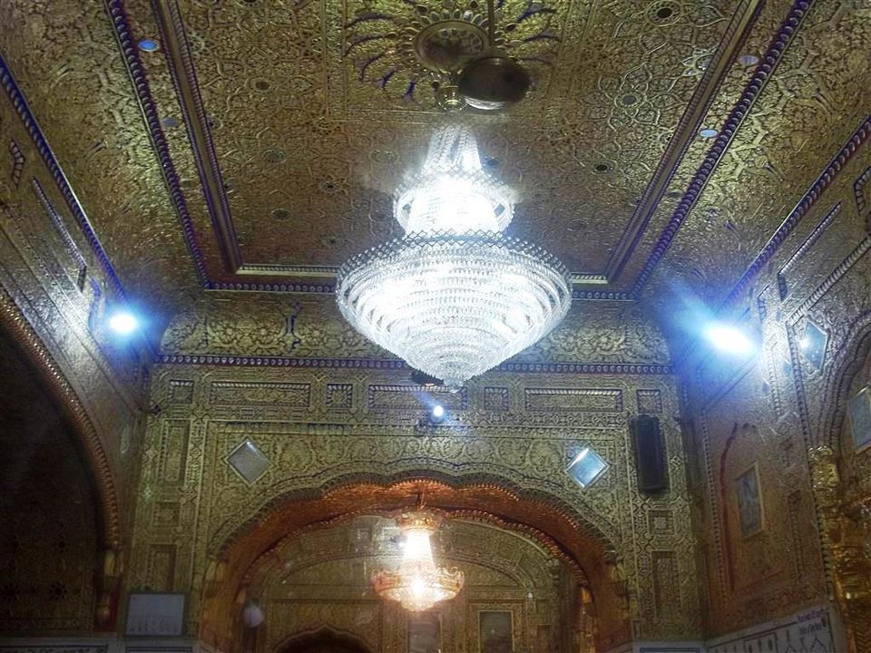 Photo of Paying obeisance at Hazur Sahib Nanded; where Guru Gobind Singh breathed his last 9/13 by Bee The Musafir