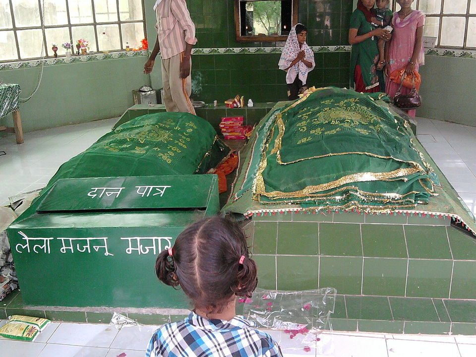 Photo of The mausoleum of Laila-Majnu is here in India 4/7 by Bee The Musafir