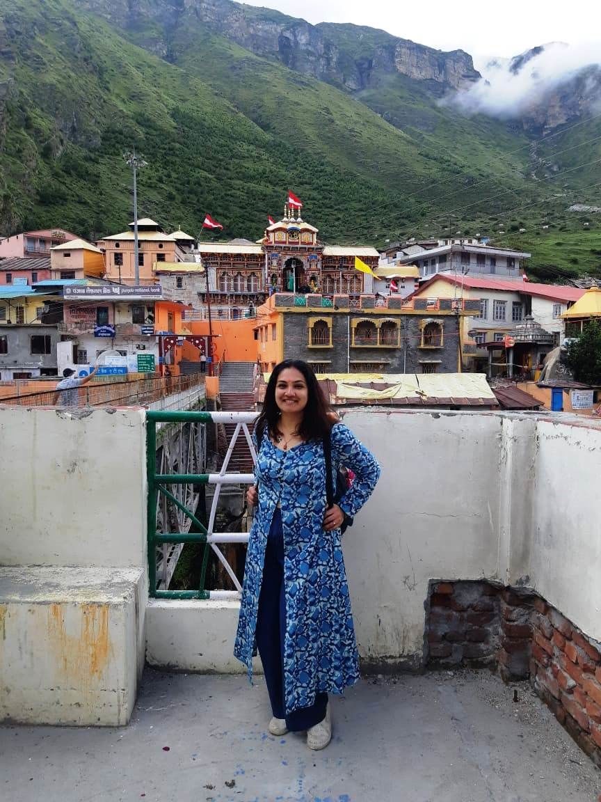 Photo of When I was the lone pilgrim at Badrinath temple... 7/11 by Bee The Musafir