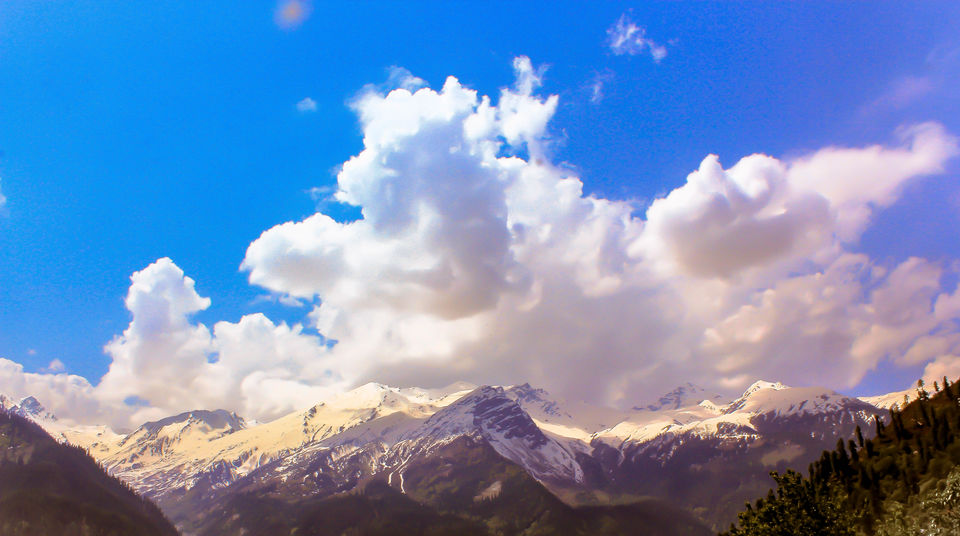 Photo of Backpacker's heaven in North India - Himachal Pradesh by Khushbu Gianani