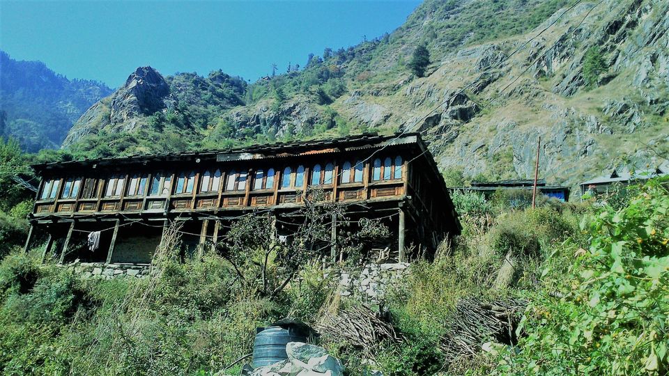 Photo of Backpacker's heaven in North India - Himachal Pradesh by Khushbu Gianani