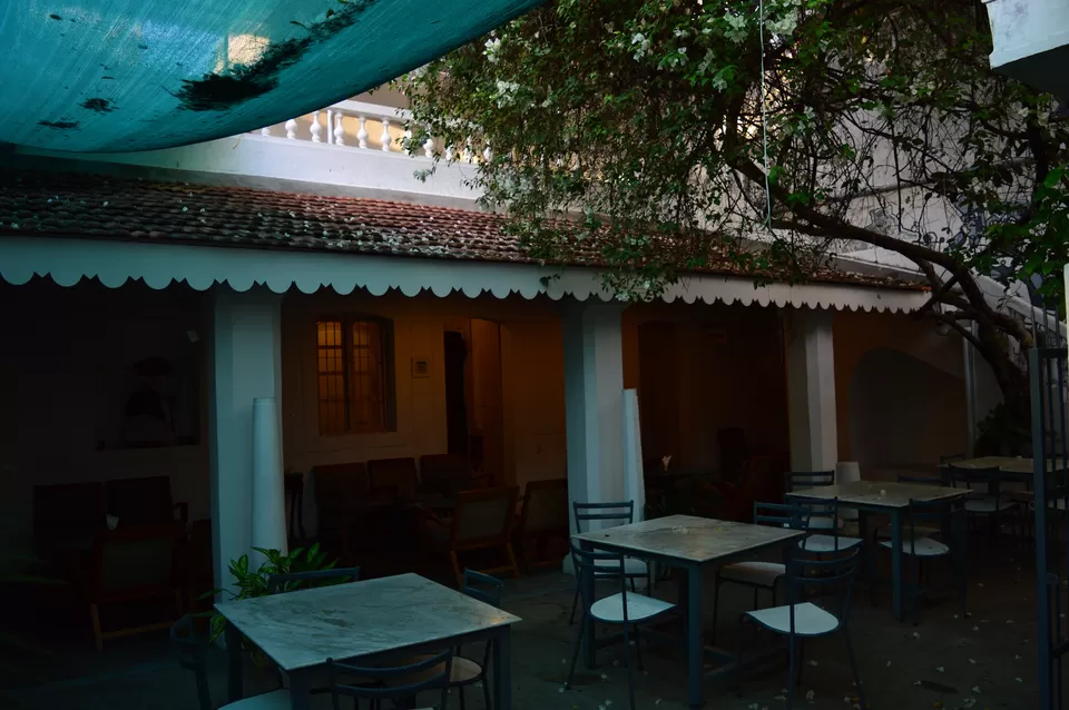Photo of Artika Cafe Gallery, La Bourdonnais Street, White Town, Puducherry, India by Dhruv Kaicker