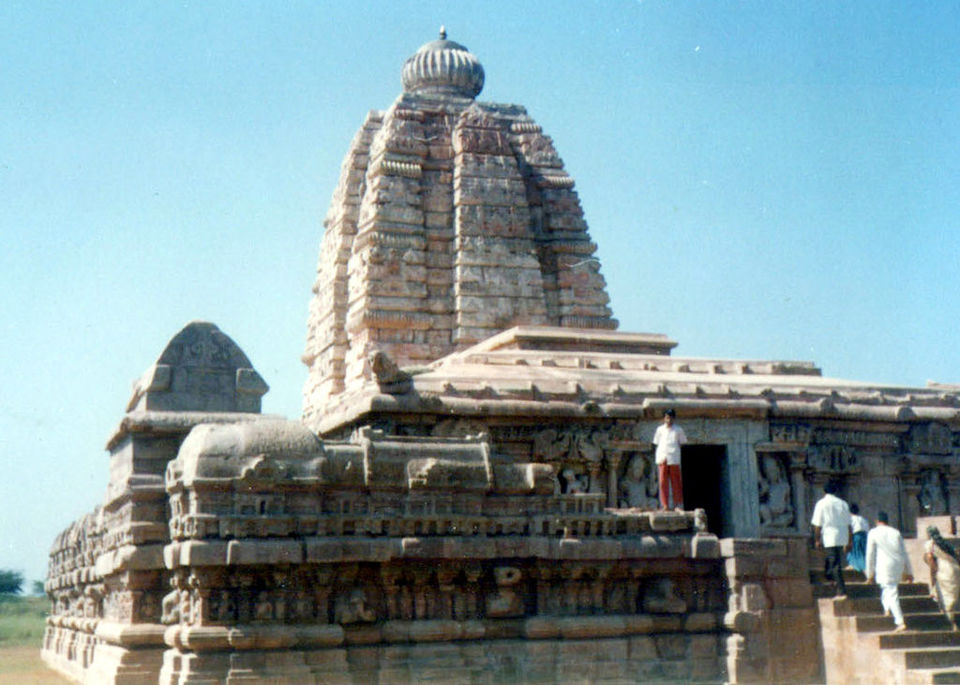 Photo of ALAMPUR - DAKSHINA KASHI (Into 7th Century & Back in 12 Hours flat) by Karim S A