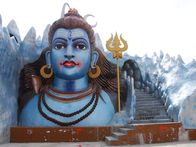 Photo of Surendrapuri - Have A Darshan Of All The Gods In One Place! by Karim S A