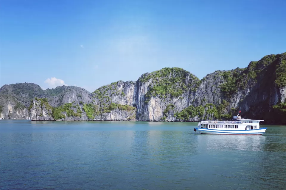 Photo of Halong Bay, Thành phố Hạ Long, Quảng Ninh, Vietnam by Harsh Mundra