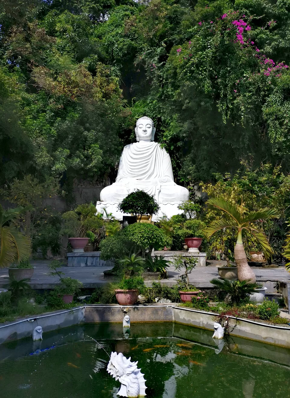 Photo of The Marble Mountains, Huyền Trân Công Chúa, Hoa Hai, Ngũ Hành Sơn, Da Nang, Vietnam by Harsh Mundra