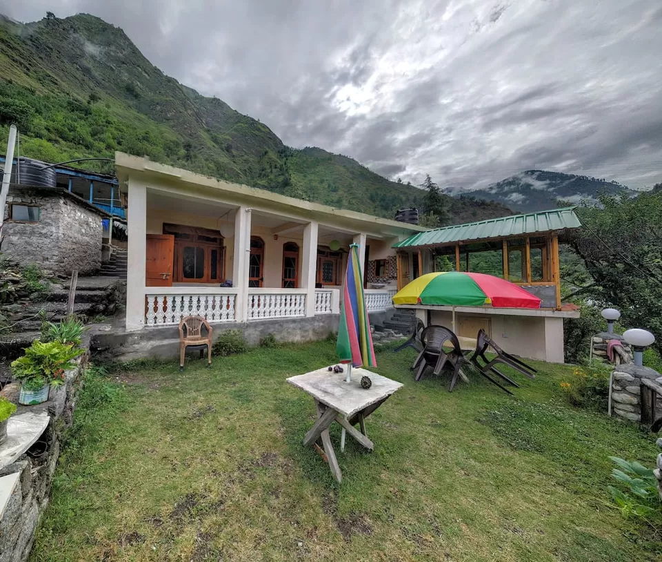 Photo of Tirthan Valley, Pekhri, Himachal Pradesh, India by Tanishka Goel
