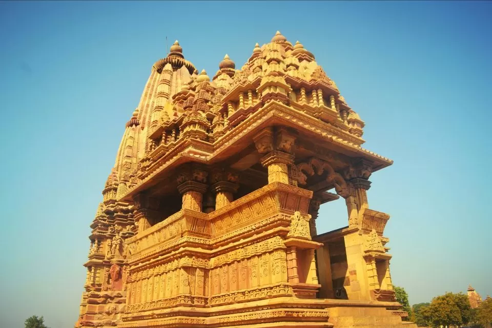 Photo of Javari Temple, Eastern Group of Temples, Sevagram, Khajuraho, Madhya Pradesh, India by The_Budget_Backpacker
