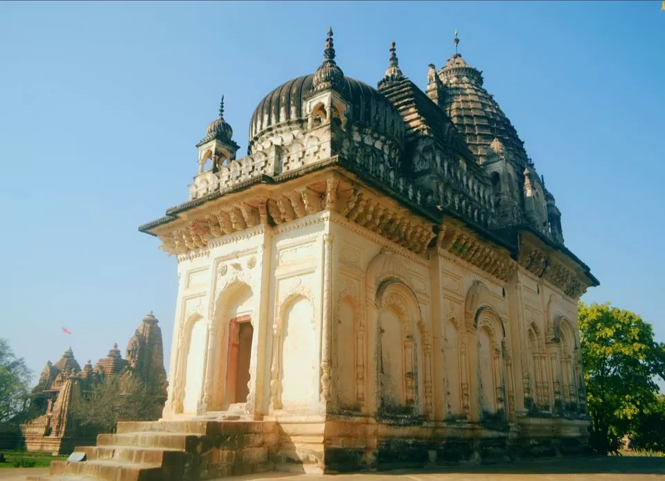 Photo of Javari Temple, Eastern Group of Temples, Sevagram, Khajuraho, Madhya Pradesh, India by The_Budget_Backpacker