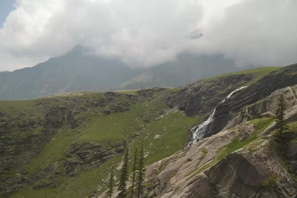 Photo of Solang Valley, Burwa, Himachal Pradesh, India by The_Budget_Backpacker