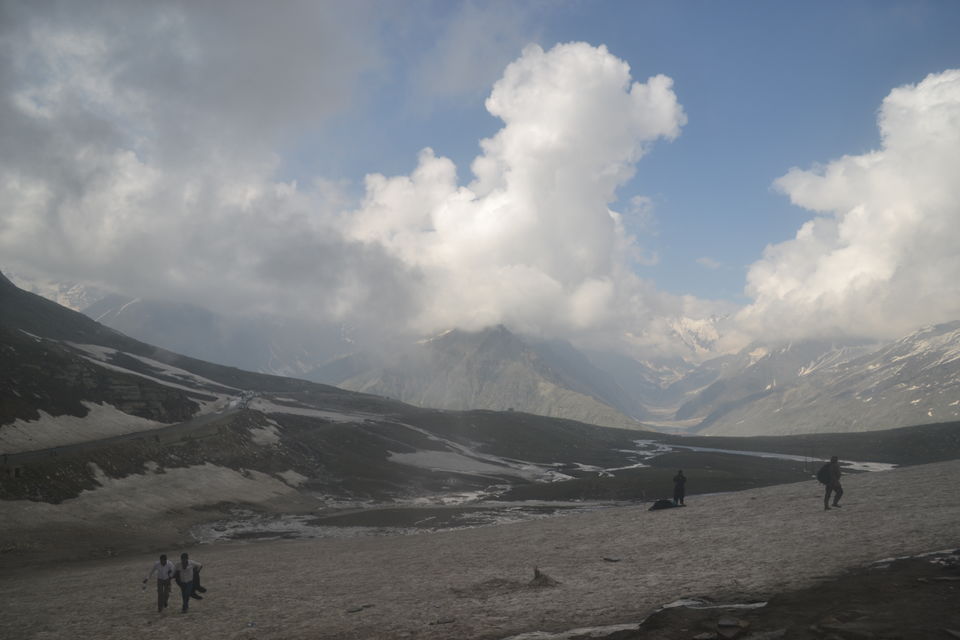 Photo of Rohtang Pass, Lahaul And Spiti, Himachal Pradesh, India by The_Budget_Backpacker