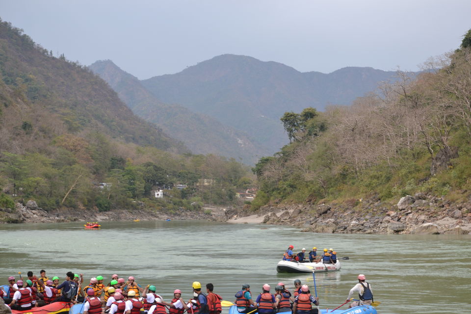 Photo of The adventurous River rafting and camping in Rishikesh under INR 4000 5/9 by The_Budget_Backpacker