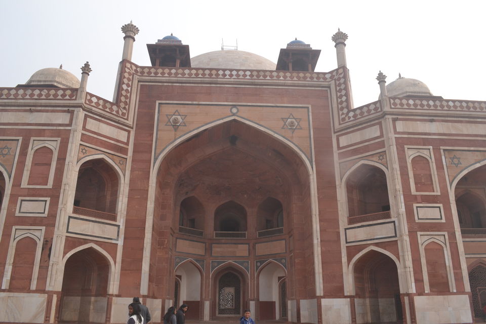Photo of Humayun's Tomb, Nizamuddin, Nizamuddin West, New Delhi, Delhi, India by The_Budget_Backpacker