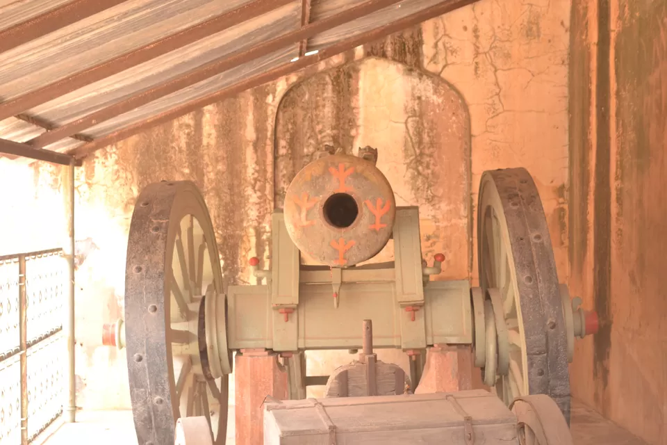 Photo of Jaivana Cannon, Amer, Jaipur, Rajasthan, India by The_Budget_Backpacker
