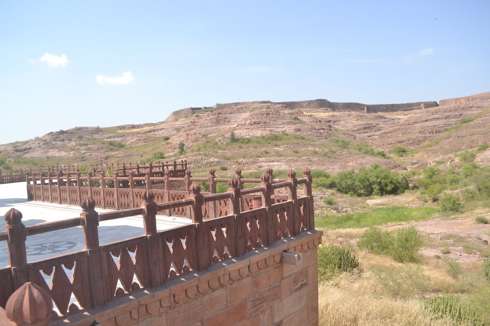 Photo of Jaswant Thada, Лаваран, Джодхпур, Раджастан, Индия by The_Budget_Backpacker