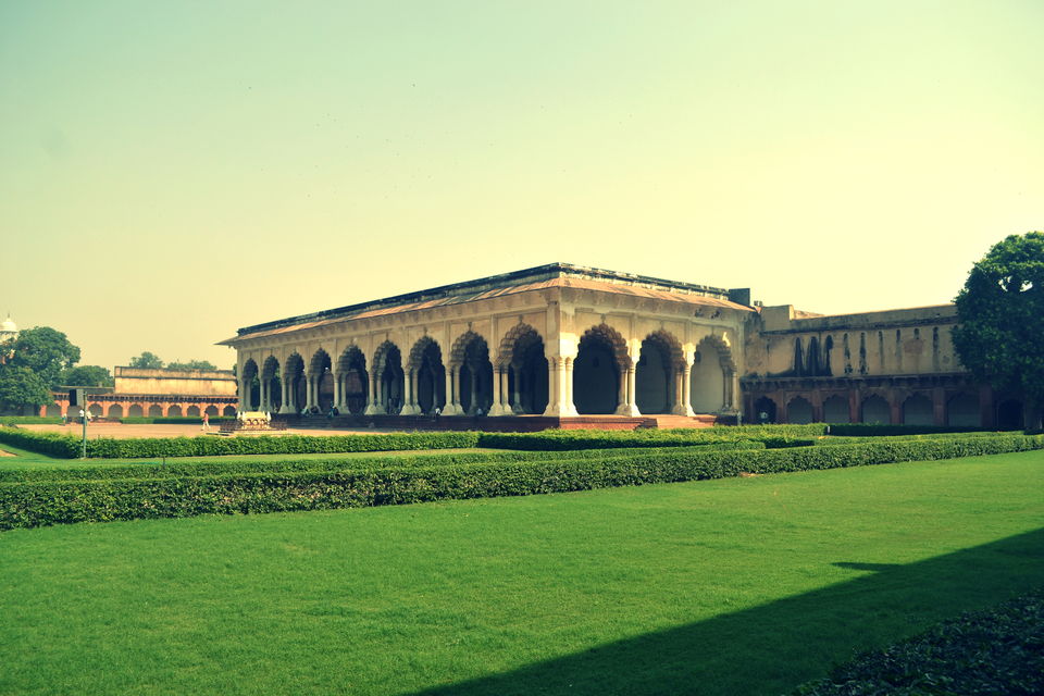 Photo of Agra Fort, Agra, Uttar Pradesh, India by The_Budget_Backpacker