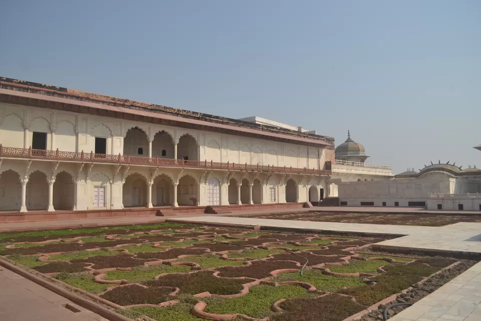 Photo of Diwan I Khas, Agra Fort, Agra, Uttar Pradesh, India by The_Budget_Backpacker