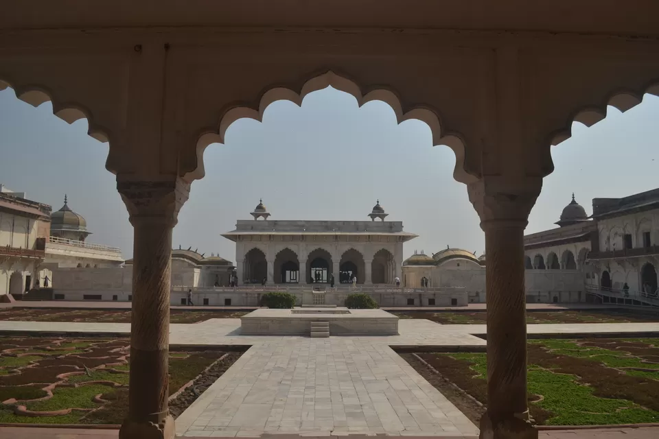 Photo of Diwan I Khas, Agra Fort, Agra, Uttar Pradesh, India by The_Budget_Backpacker
