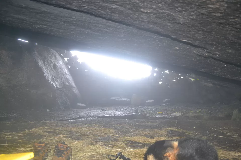 Photo of Lahesh Cave, Kangra, Himachal Pradesh, India by The_Budget_Backpacker