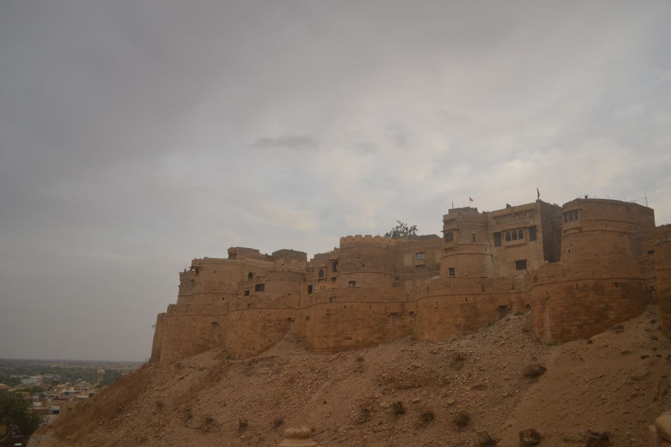 Photo of Golden City Fort Jaisalmer, Khejer Para, Manak Chowk, Amar Sagar Pol, Jaisalmer, Rajasthan, India by The_Budget_Backpacker