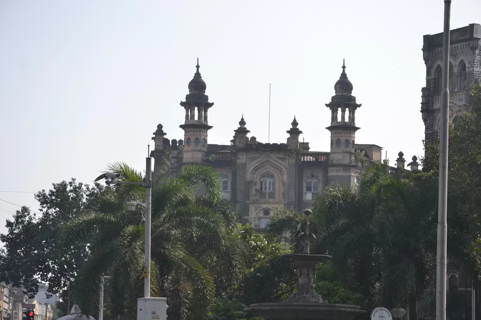 Photo of National Gallery of Modern Art, Delhi High Court, India Gate, New Delhi, Delhi, India by The_Budget_Backpacker