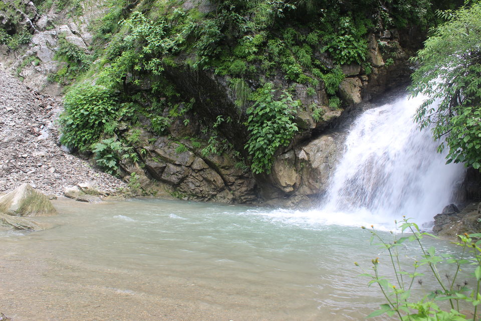 Photo of Shikhar Fall, Kairwaan Gaon, Dumal Gaon, Uttarakhand, India by The_Budget_Backpacker
