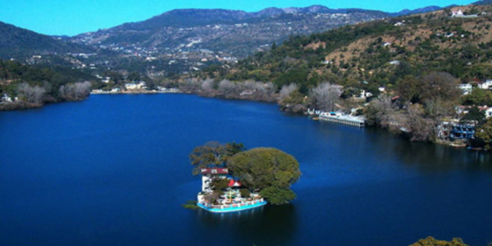 Photo of Bhimtal, Uttarakhand, India by Malavika Mallya