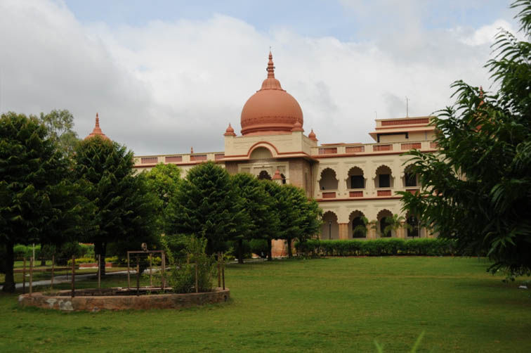 Photo of Sandur, Karnataka, India by shivavilas