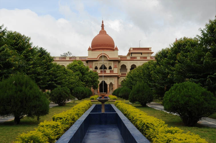 Photo of Sandur, Karnataka, India by shivavilas