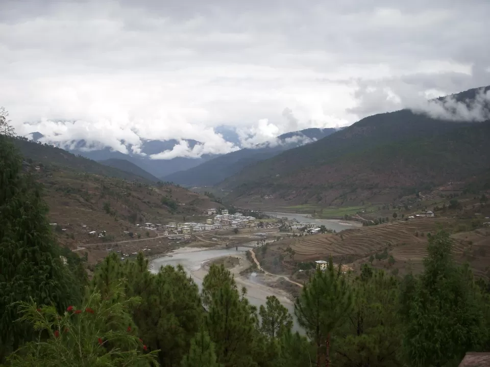 Photo of Punakha, Bhutan by Pix