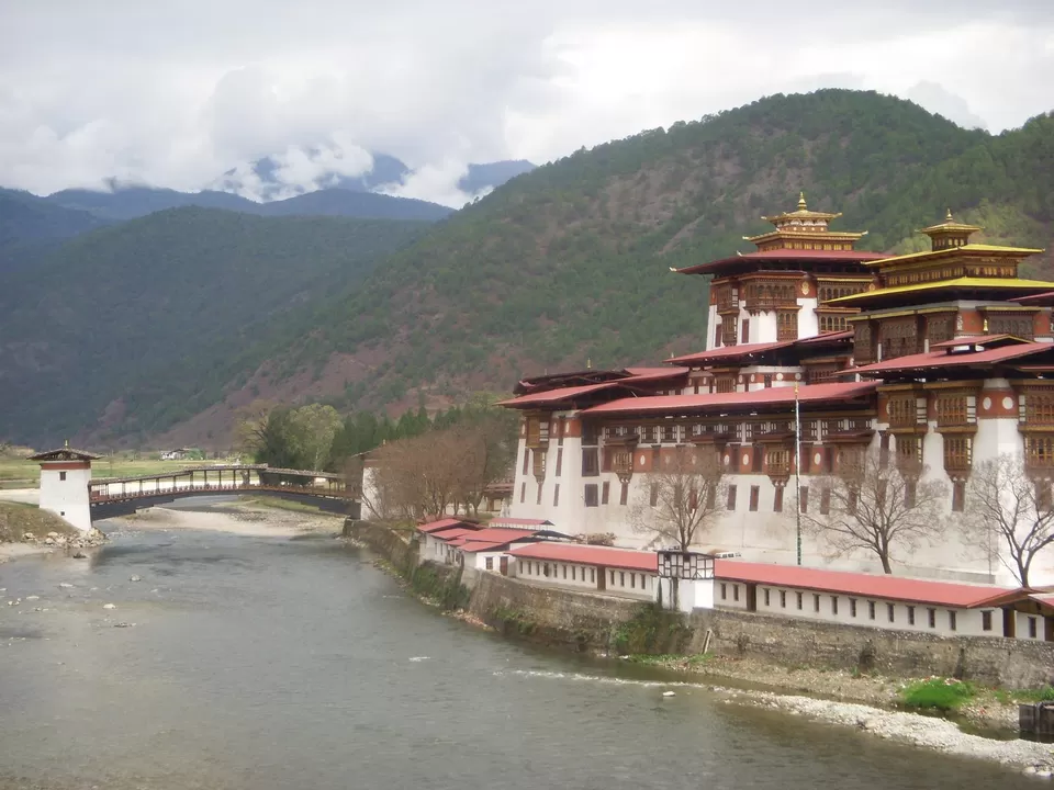 Photo of Punakha, Bhutan by Pix