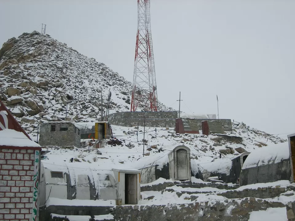 Photo of Khardung La by Pix