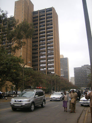 Photo of Africa Calling (1) : Stay in Nairobi 2/16 by Pix