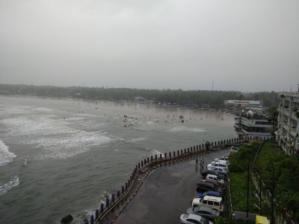 Photo of Murudeshwar Temple Main Road, Murdeshwar, Karnataka, India by Mahesh Chandran Pillai