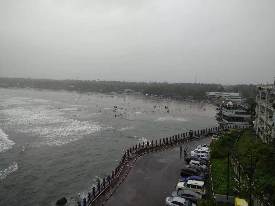 Photo of Murudeshwar Temple Main Road, Murdeshwar, Karnataka, India by Mahesh Chandran Pillai