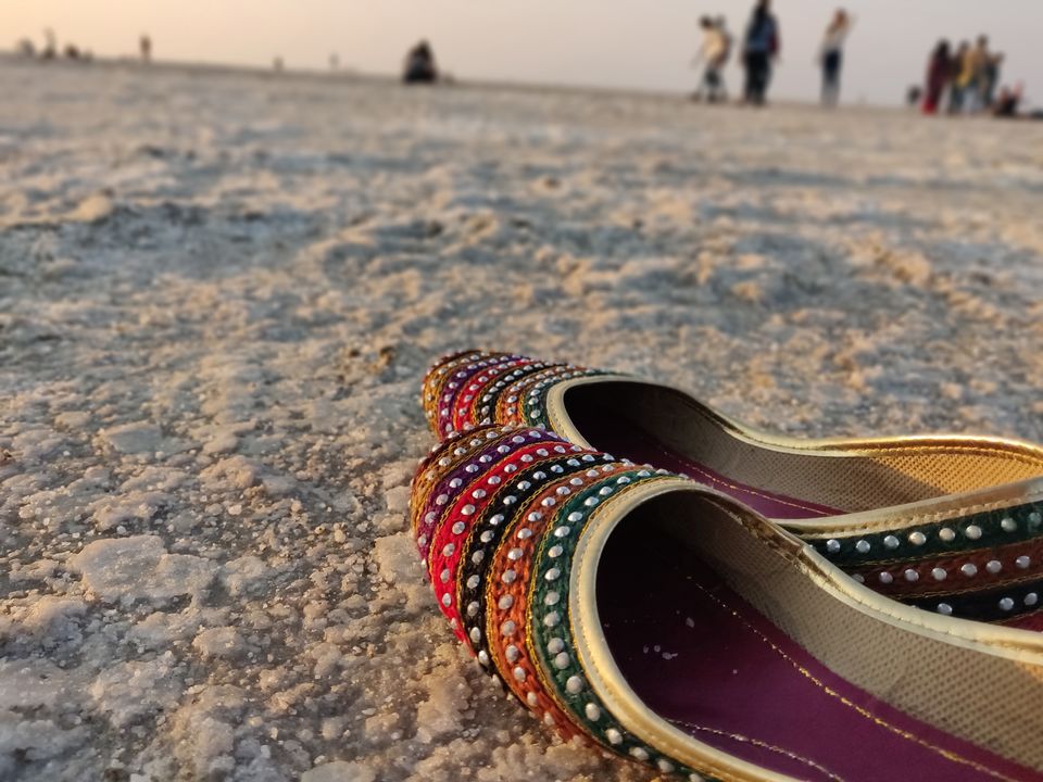 Photo of On a journey to find out if "Kutch nahi dekha toh kuch nahi dekha" is true. 8/30 by Parita