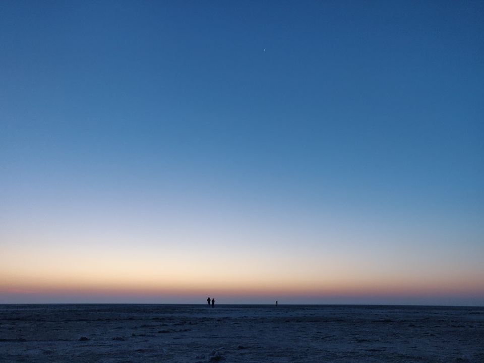 Photo of On a journey to find out if "Kutch nahi dekha toh kuch nahi dekha" is true. 12/30 by Parita