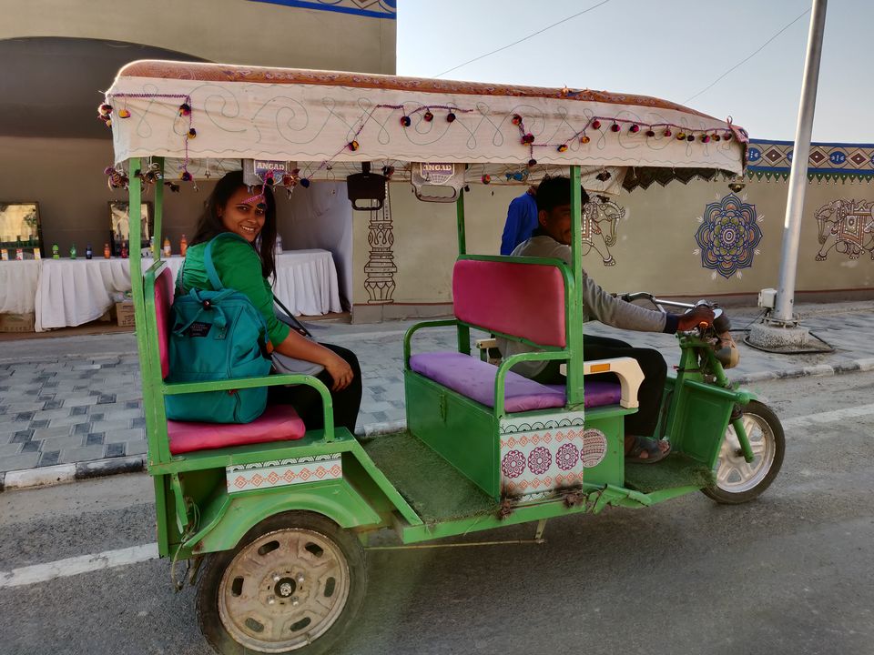 Photo of On a journey to find out if "Kutch nahi dekha toh kuch nahi dekha" is true. 15/30 by Parita
