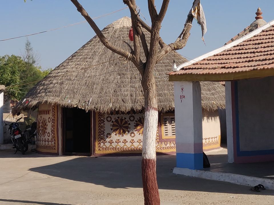 Photo of On a journey to find out if "Kutch nahi dekha toh kuch nahi dekha" is true. 22/30 by Parita