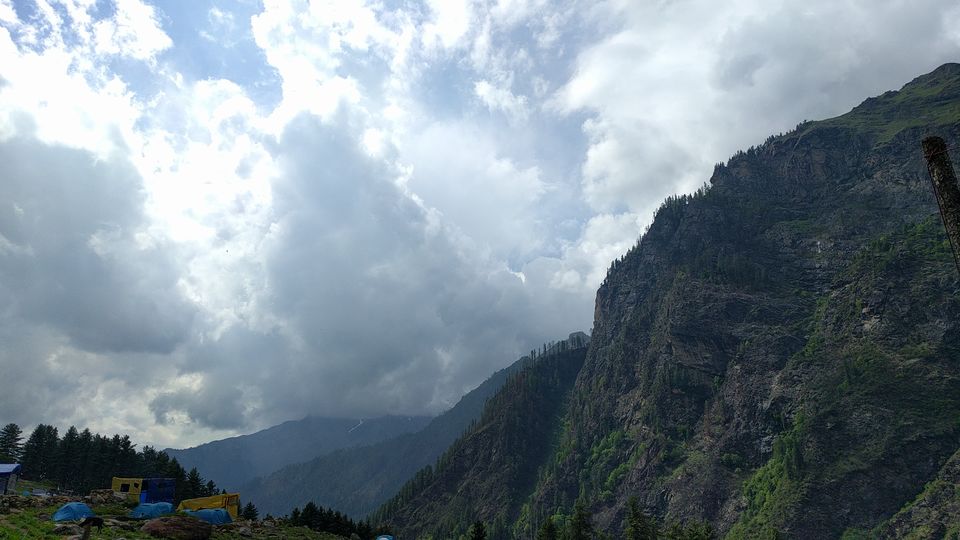 Photo of MY FIRST TREK | KHEERGANGA by Akash Arora