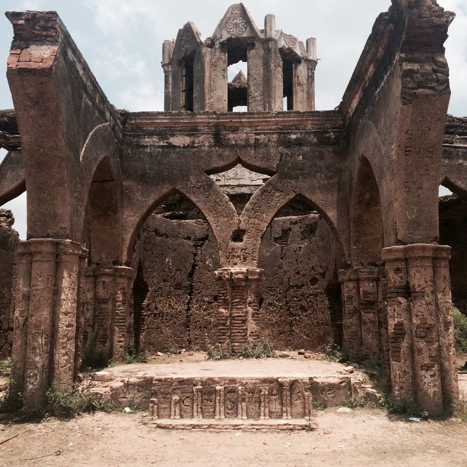 Photo of Rosary Church, Shettihalli, Karnataka by Niviya Vas