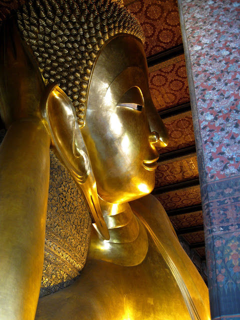 Photo of Wat Pho Taling Chan Bangkok Thailand by Vinayak Ganji