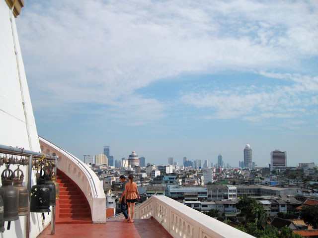 Photo of Wat Saket (Golden Mount) ถนน บริพัตร Bangkok Thailand by Vinayak Ganji
