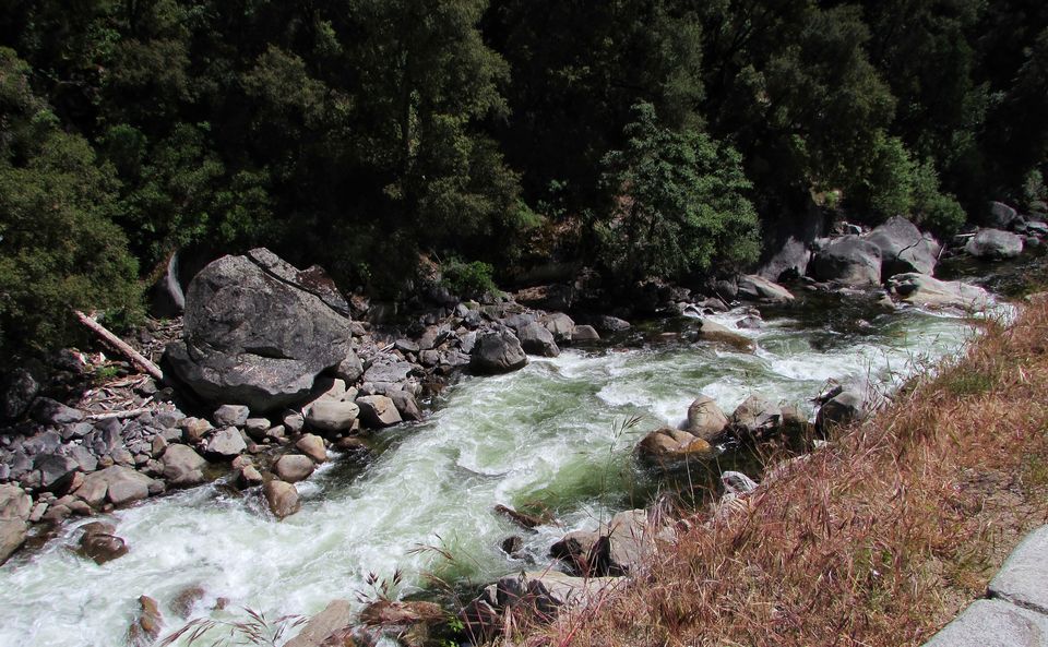 Photo of Yosemite National Park - A Haven for Nature Lovers. 3/20 by Jaishree