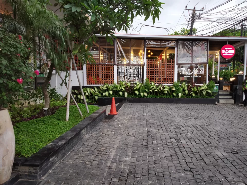 Photo of Park Regis, Jalan Raya Kuta, Kuta, Badung Regency, Bali, Indonesia by Unwind with Anu Brahma