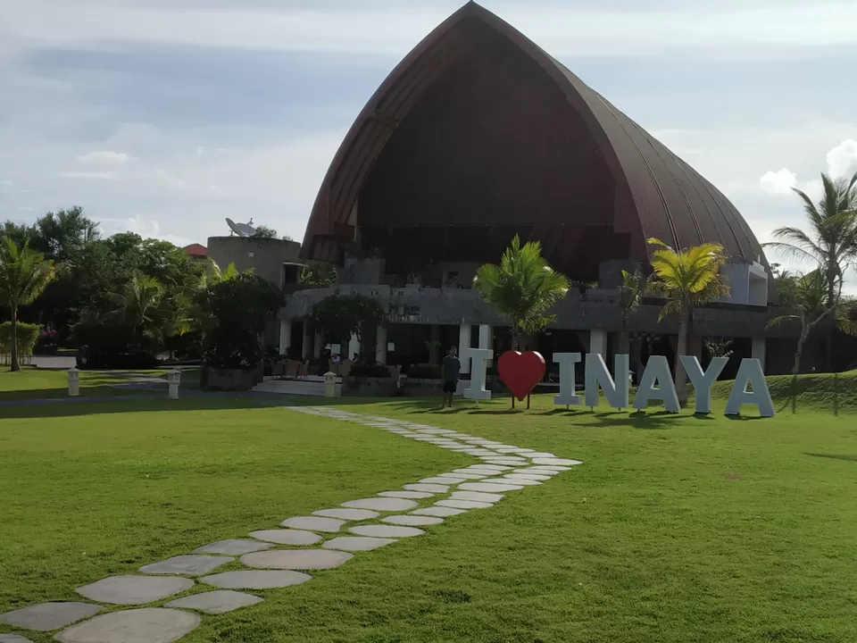 Photo of Nusa Dua Beach, Benoa, Badung Regency, Bali, Indonesia by Unwind with Anu Brahma